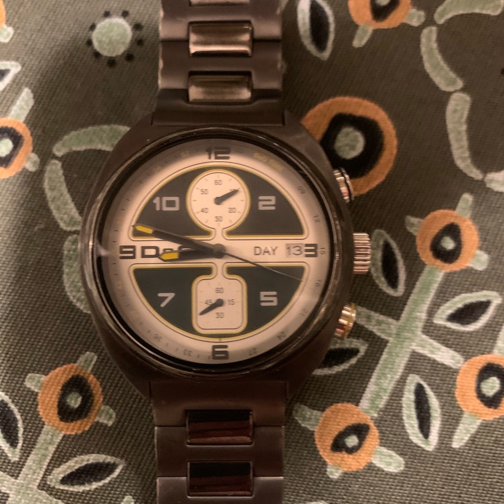 Dolce and Gabbana men’s watch.